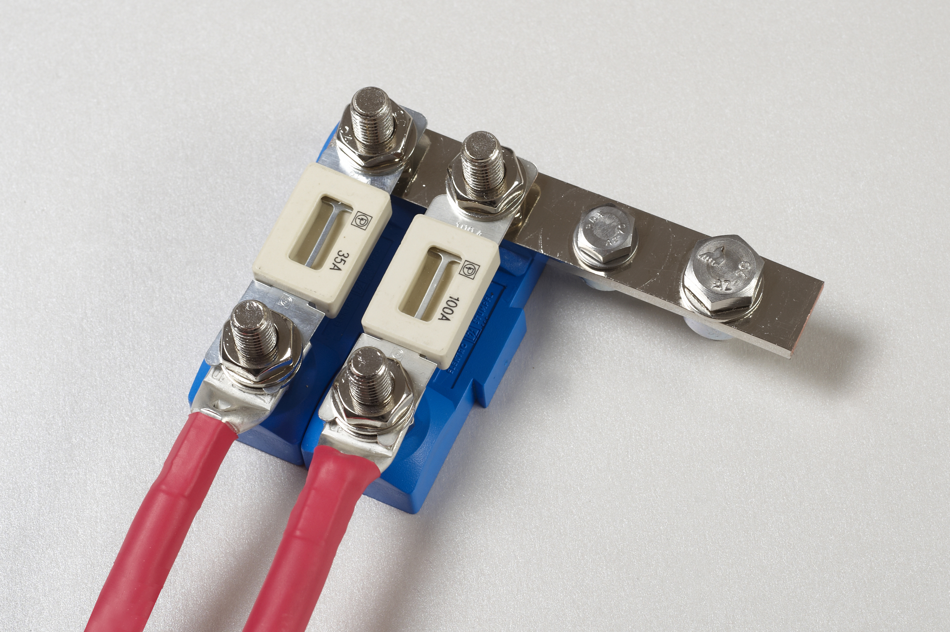 Sisteme fotovoltaice autonome&nbsp;34311
